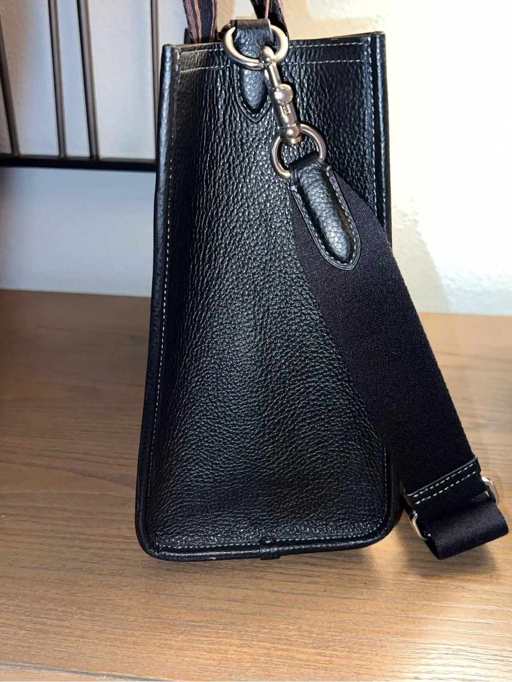 Coach this bag